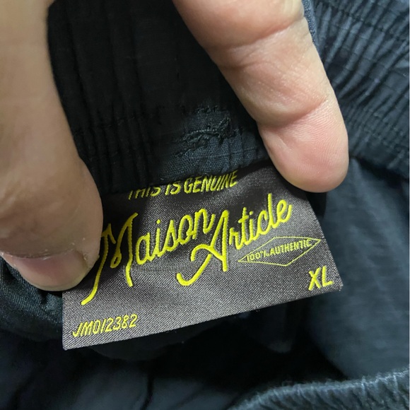 P4- MAISON ARTICLE Black RIPSTOP Cargo Pants - Picture 5 of 8